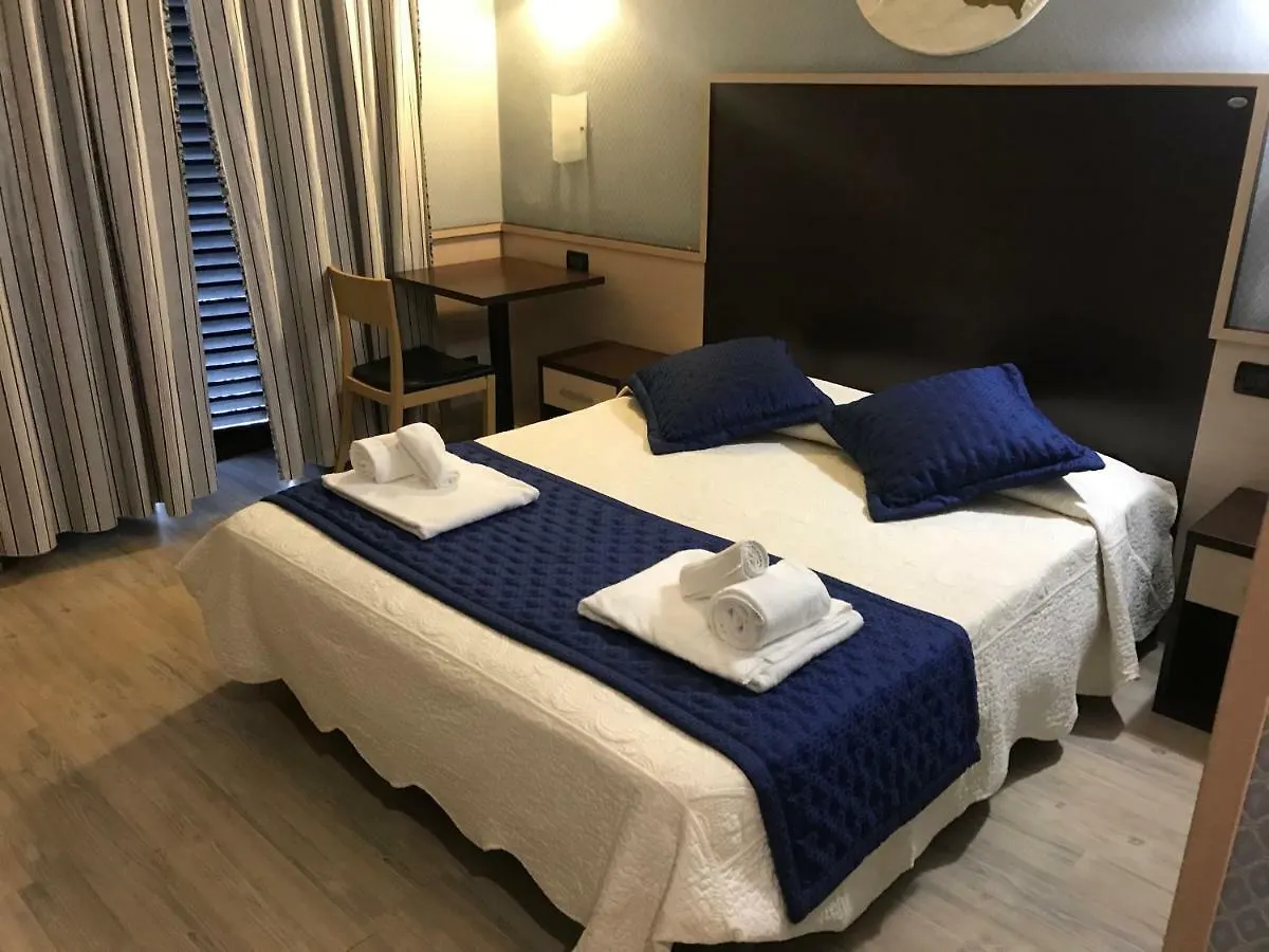 Bed and Breakfast La Casa Di Maurizio Roma 3*,
