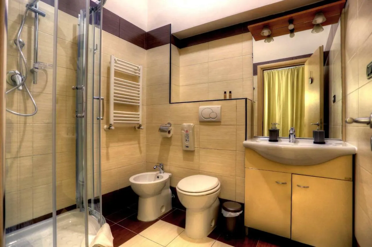 ***  La Casa Di Maurizio Bed & Breakfast Rome Italy